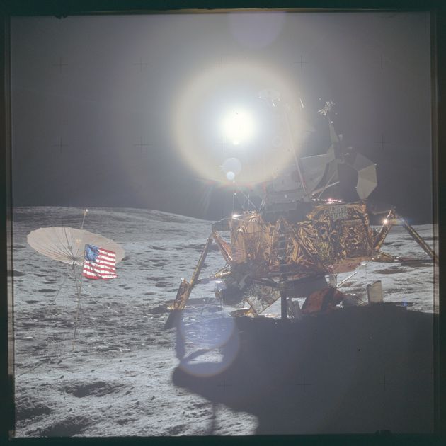Спускаемый аппарат миссии «Аполлон-14» на Луне